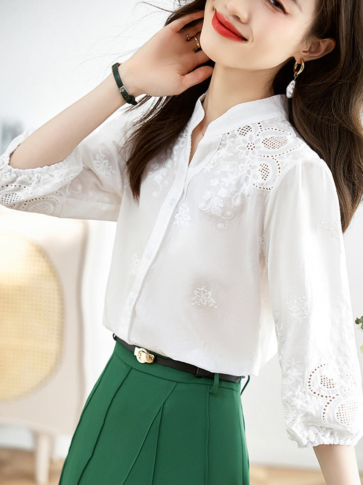 Mia Retro Embroidered Floral Hollowed Top