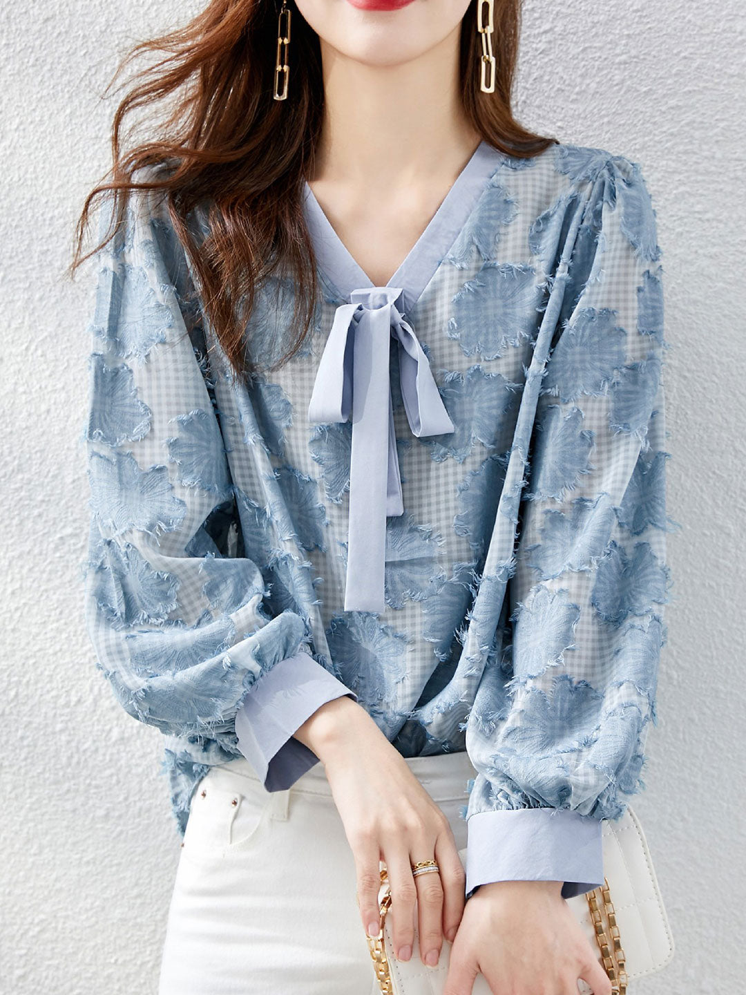 Zoey Classic V-neck Bowknot Chiffon Shirt