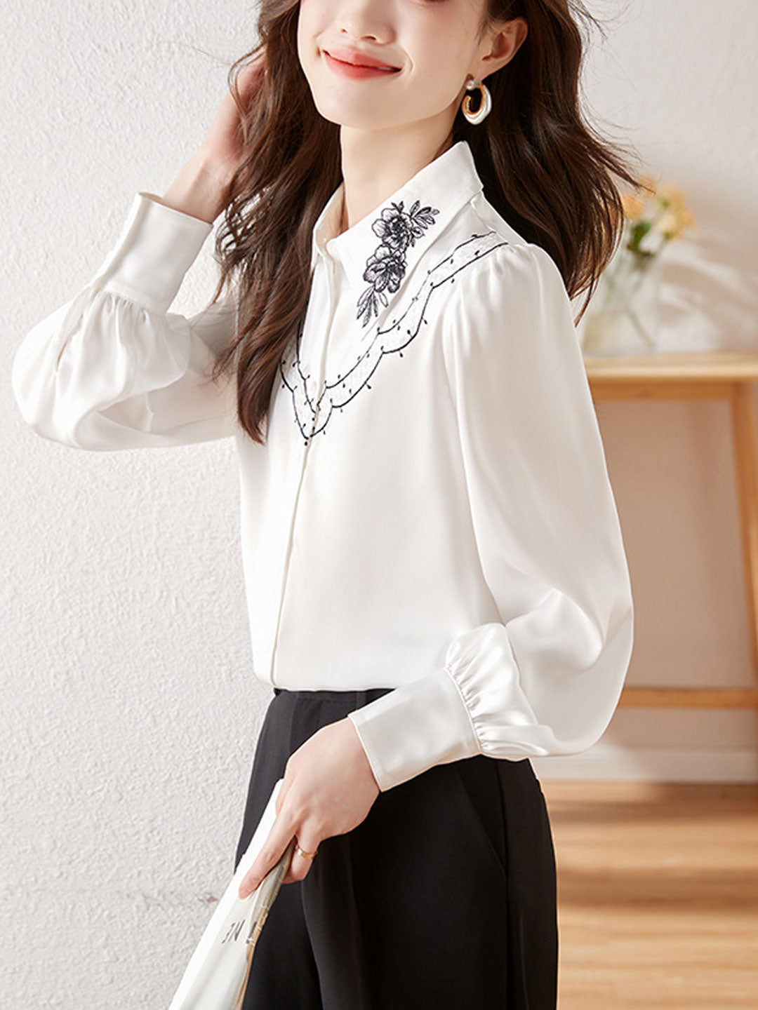 Paige Classic Embroidered Doll Collar Puff Sleeve Shirt