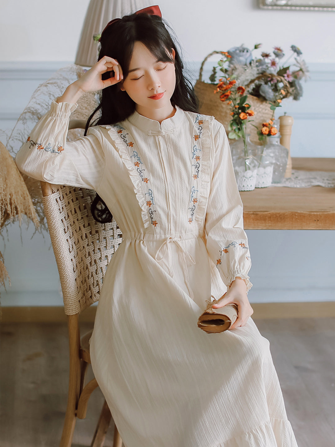 Elsa Vintage Floral Embroidery Cotton Dress