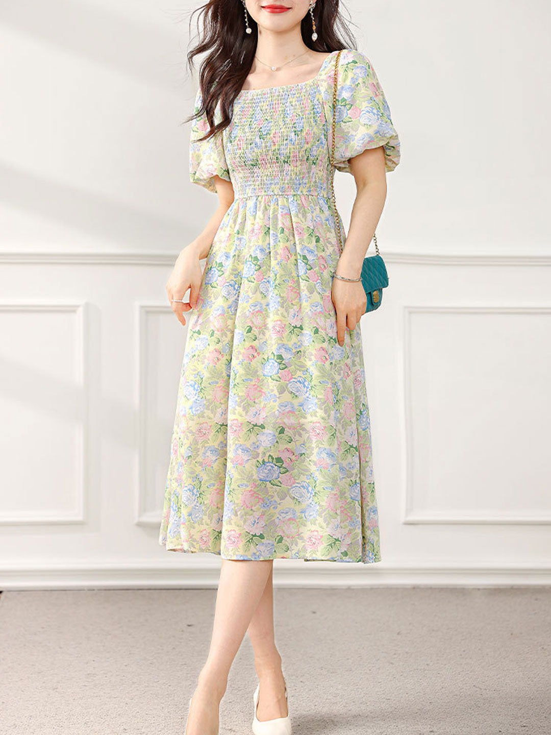 Sophia Retro Puff Sleeve Floral Dress