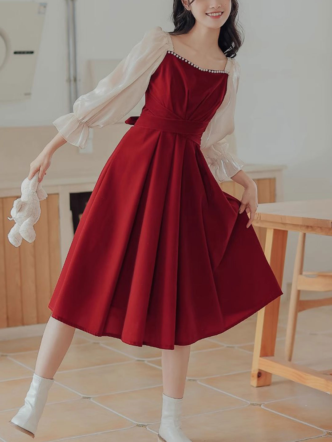 Mia Retro Velvet Bow Pearl Party Dress