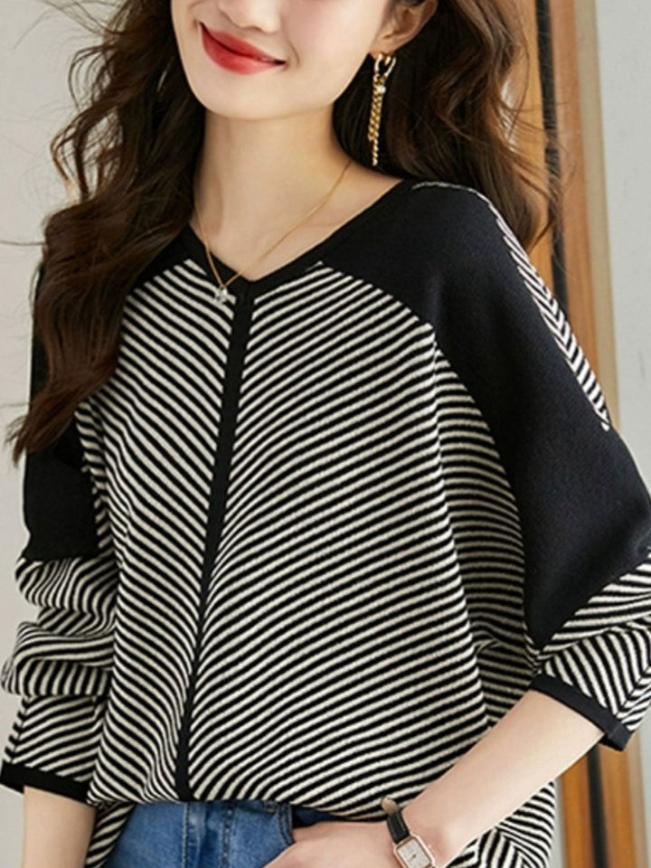 Sarah Loose Striped Knitted Top