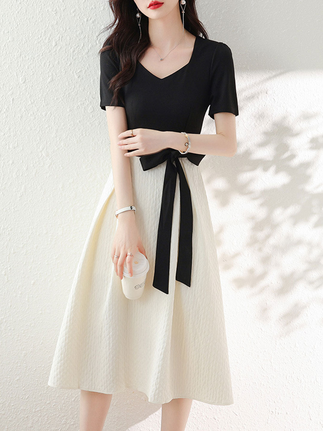 Peyton Classic Bow Tie Slim Dress