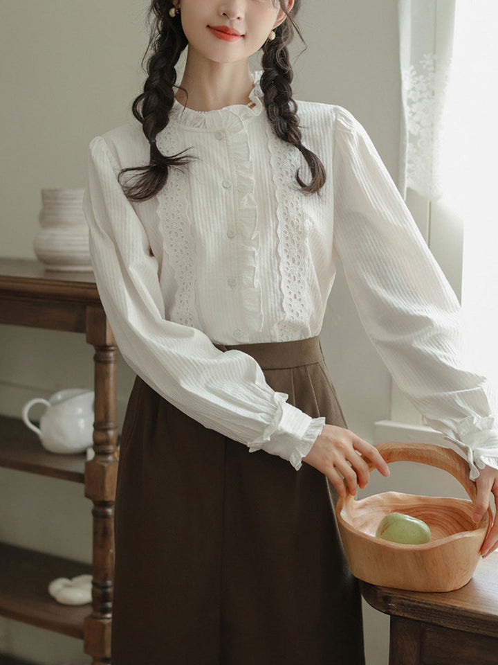 Hannah Retro Lace Auricular Collar Shirt