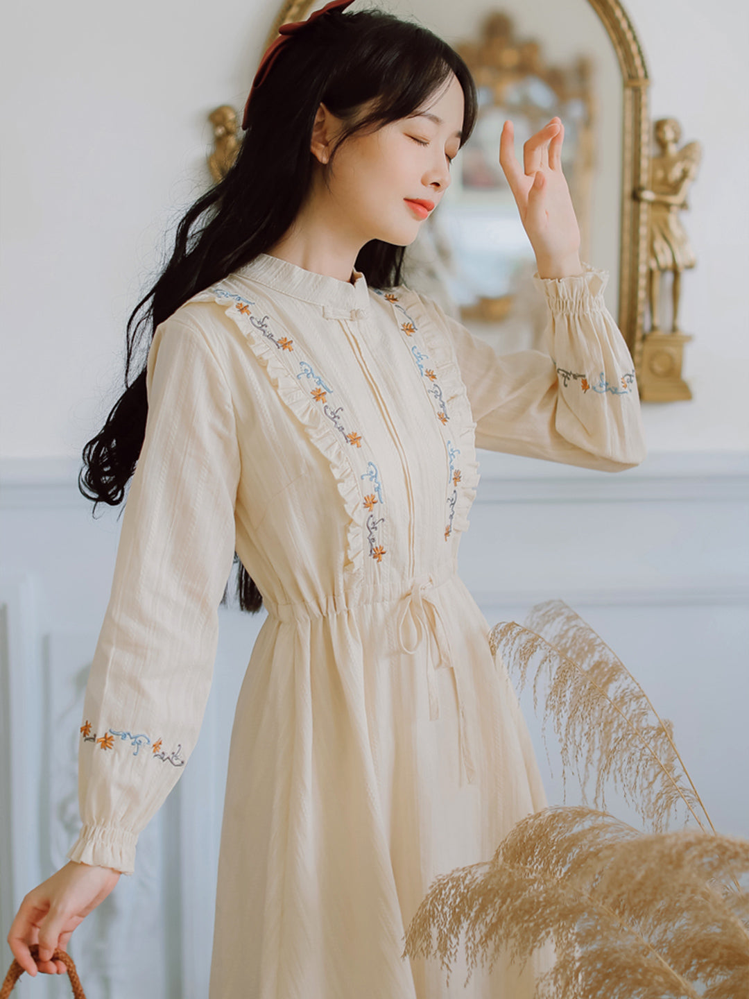 Elsa Vintage Floral Embroidery Cotton Dress