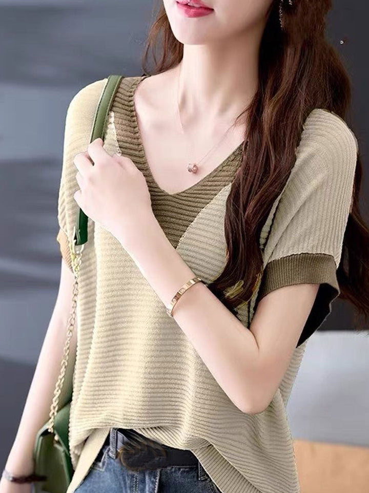 Madison Loose V-Neck Contrast Color Knitted Vest