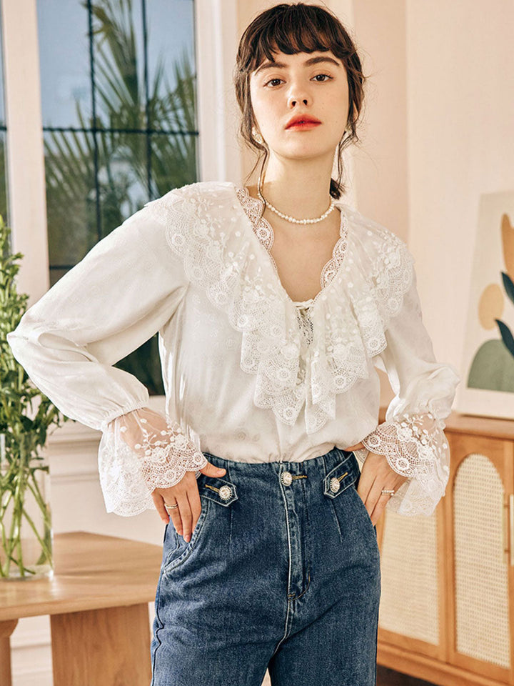 Eva Retro V-neck Slim Lace Blouse