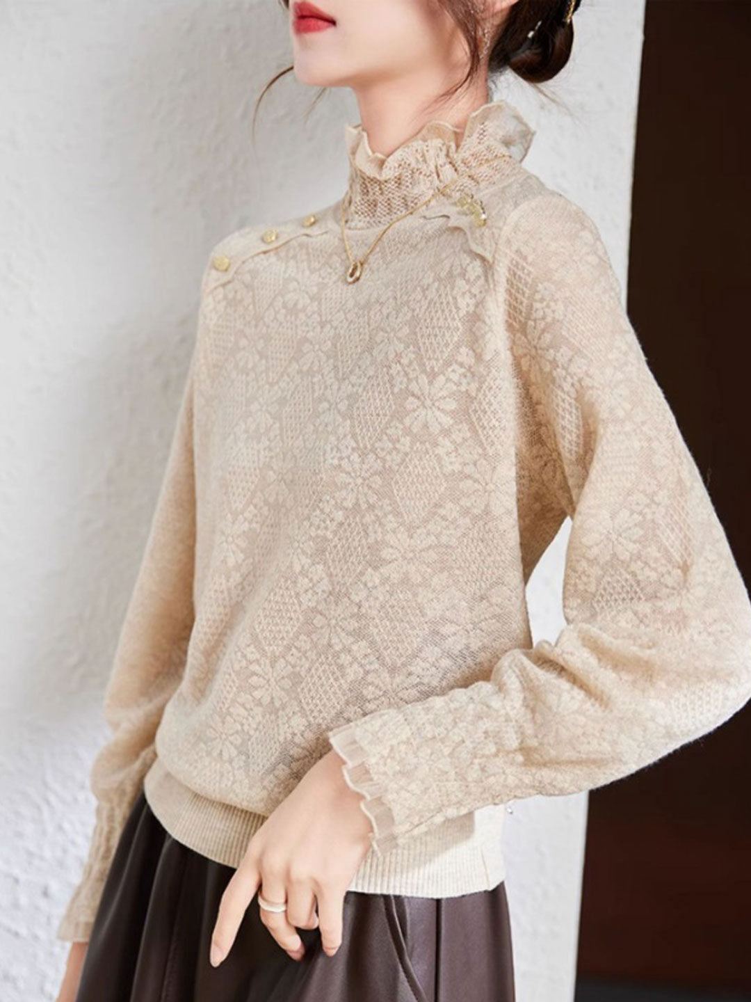 Mia Retro Turtleneck Lace Knitted Top