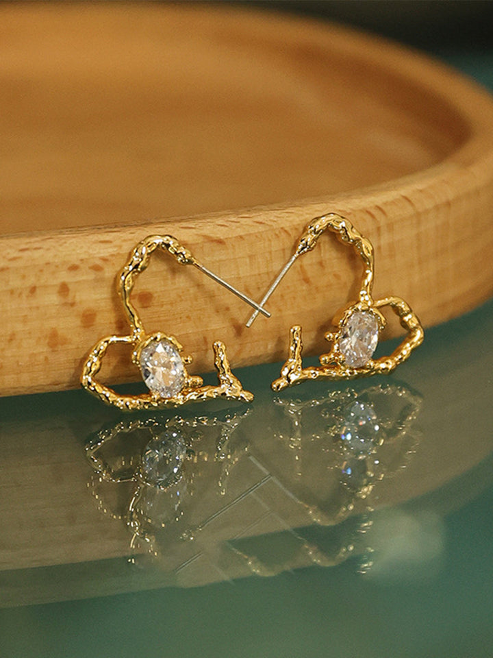 Zircon Inlaid Heart Shaped Line Earrings